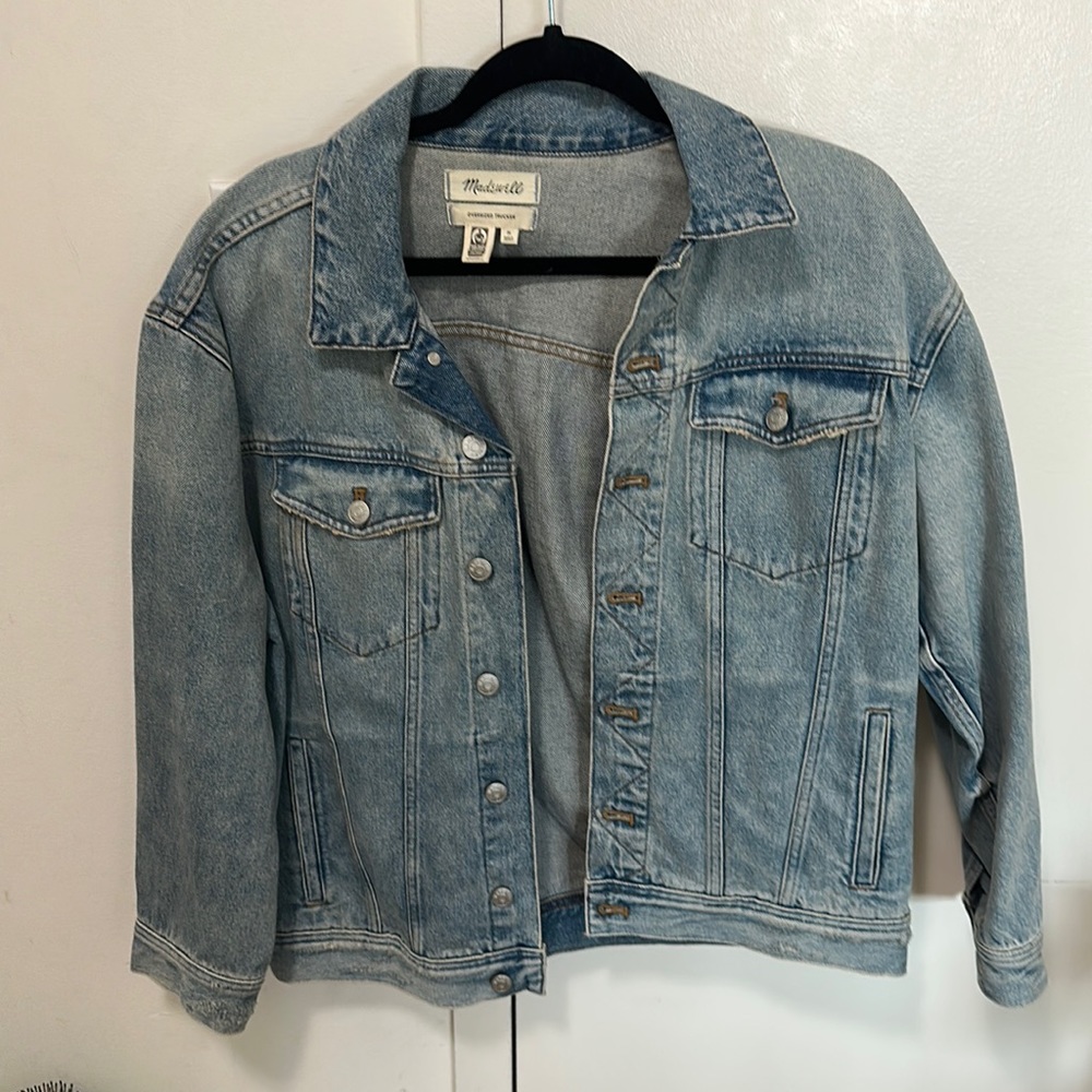 Madewell Oversized Trucker Jean Jacket / M / Great condition